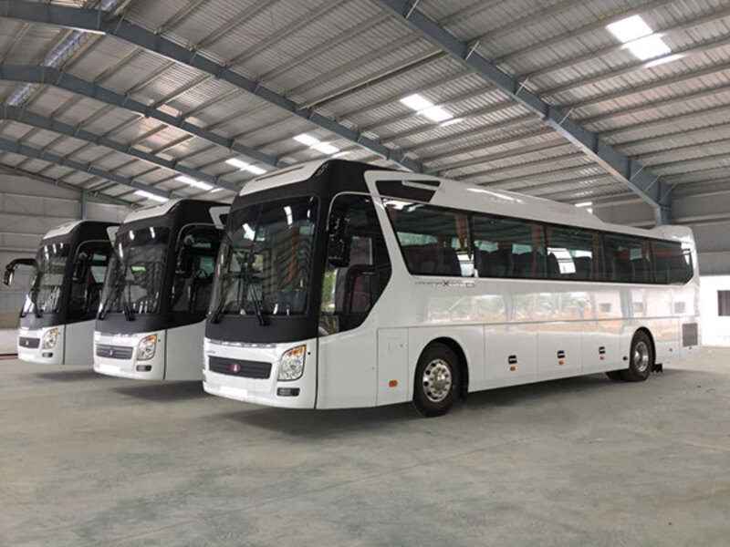 Trang bị hệ thống thuê xe sang trọng, trang bị tiện nghi đầy đủ